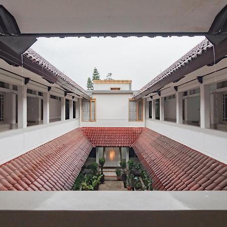 Koolkost Near Bandung Station Hotel Ngoại thất bức ảnh