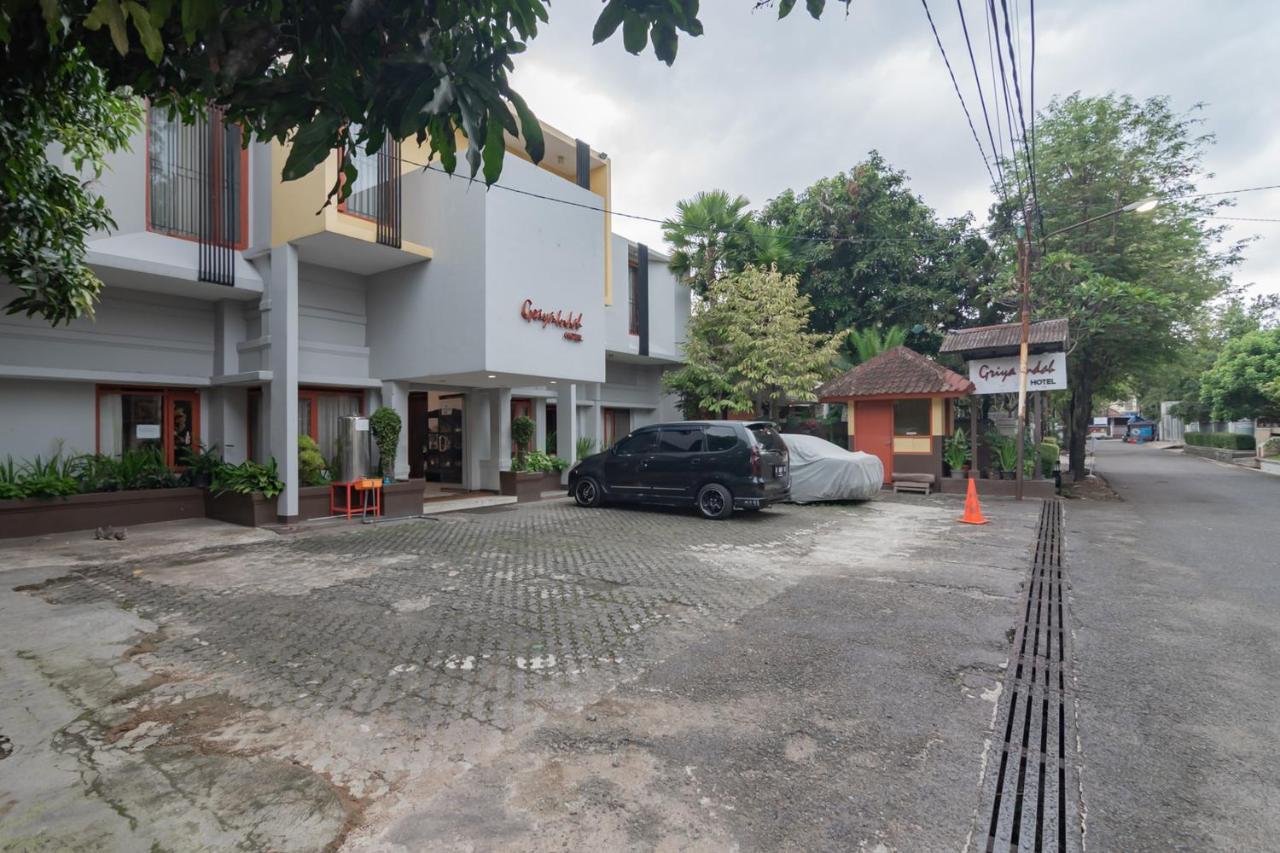 Koolkost Near Bandung Station Hotel Ngoại thất bức ảnh