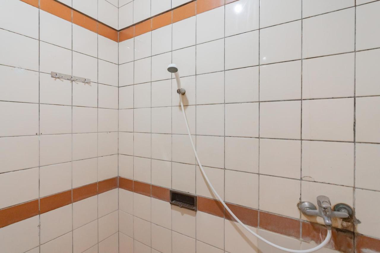 Koolkost Near Bandung Station Hotel Ngoại thất bức ảnh
