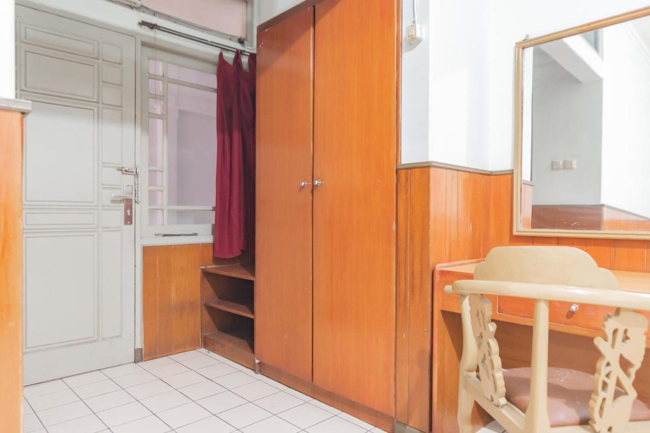 Koolkost Near Bandung Station Hotel Ngoại thất bức ảnh