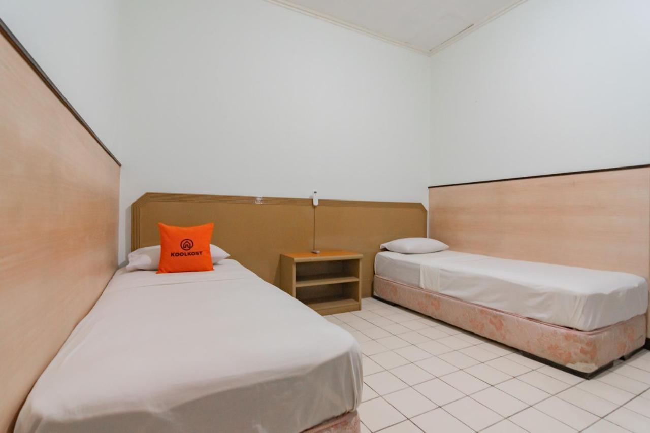 Koolkost Near Bandung Station Hotel Ngoại thất bức ảnh