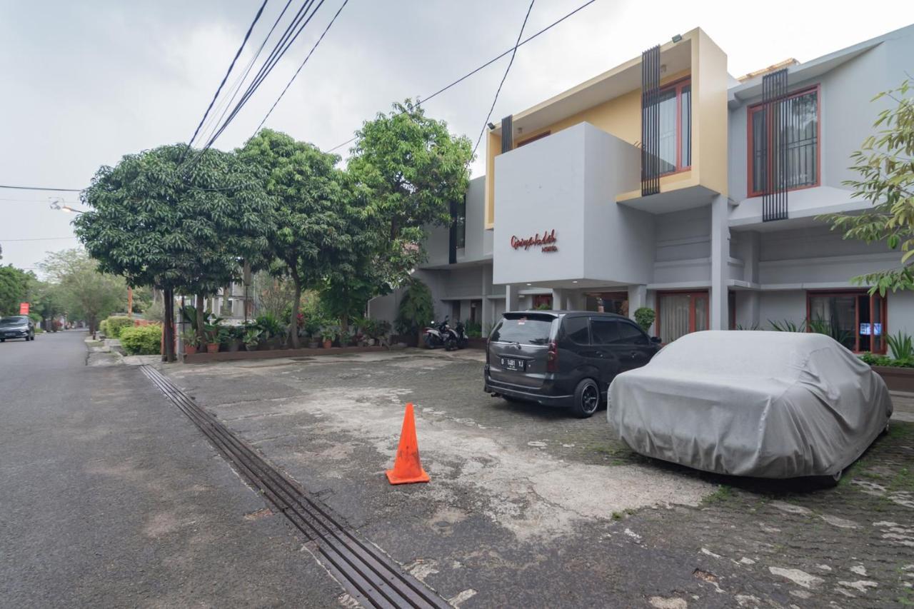 Koolkost Near Bandung Station Hotel Ngoại thất bức ảnh