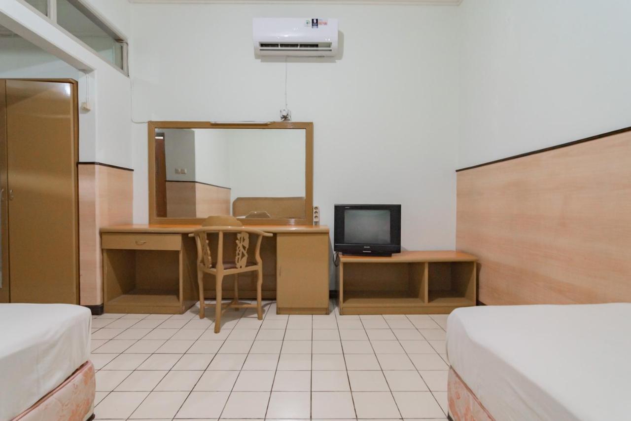 Koolkost Near Bandung Station Hotel Ngoại thất bức ảnh