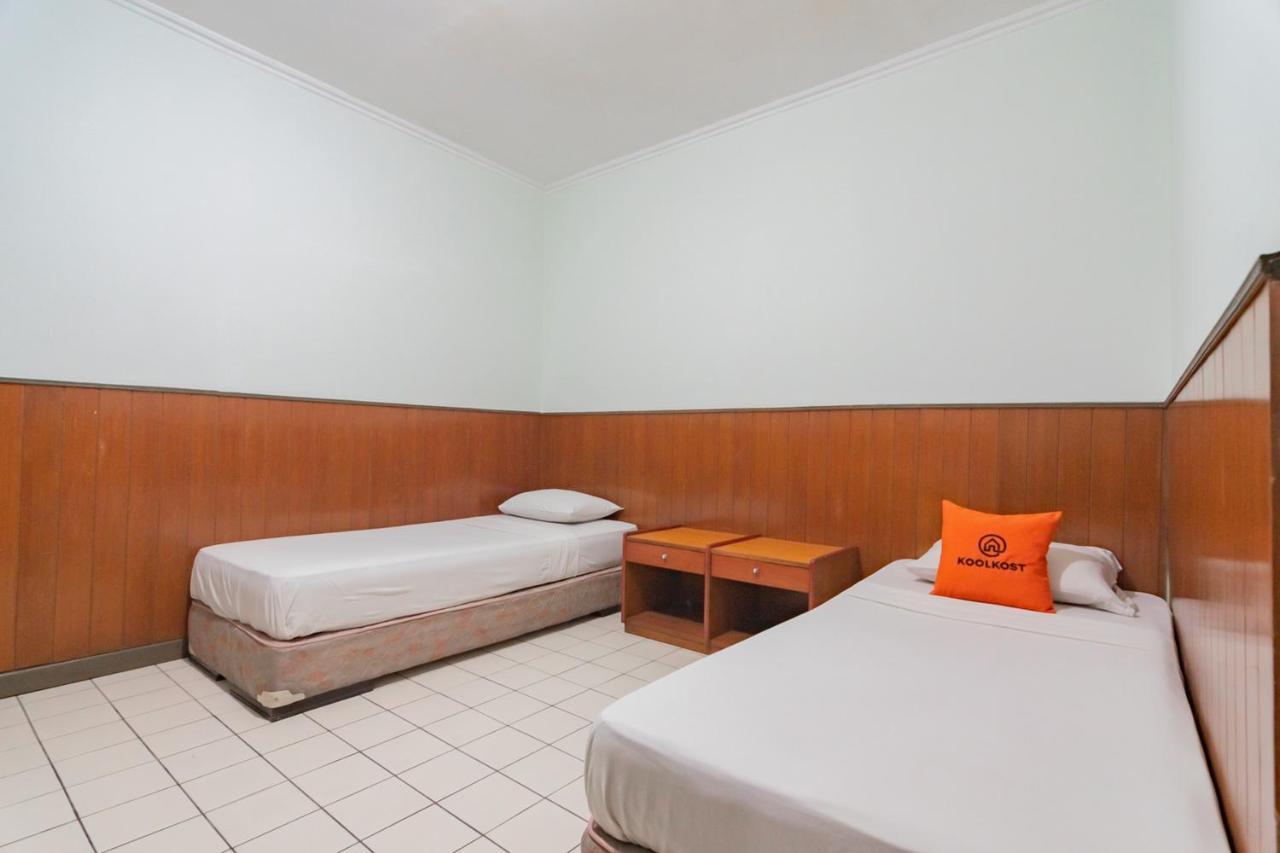 Koolkost Near Bandung Station Hotel Ngoại thất bức ảnh