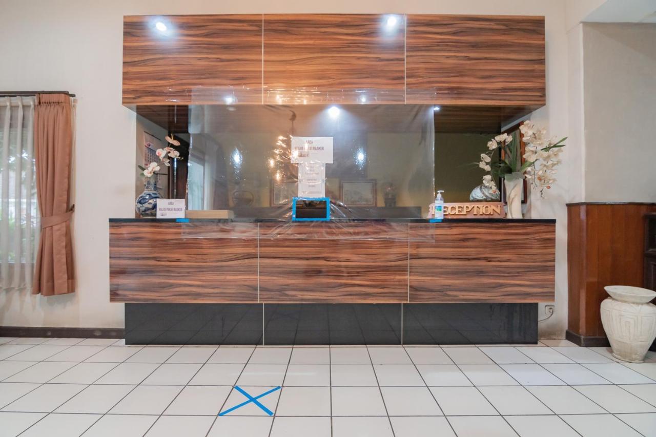 Koolkost Near Bandung Station Hotel Ngoại thất bức ảnh