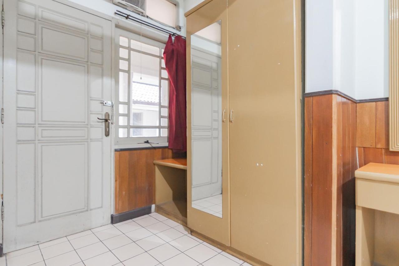 Koolkost Near Bandung Station Hotel Ngoại thất bức ảnh